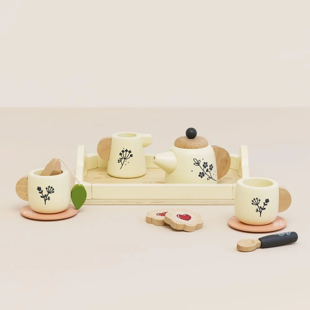 12 Piece Wooden Tea Set & Tray - Image 7