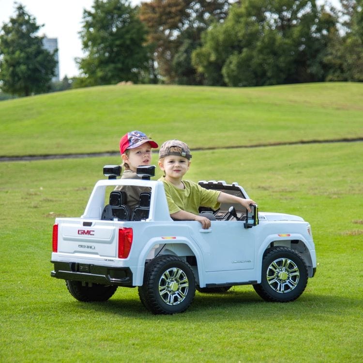 24V GMC Denali 2 Seater Ride On - White - Image 3