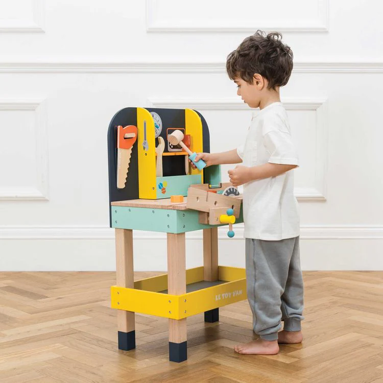 Alex’s Toy Work Bench with 11 Accessories - Image 3