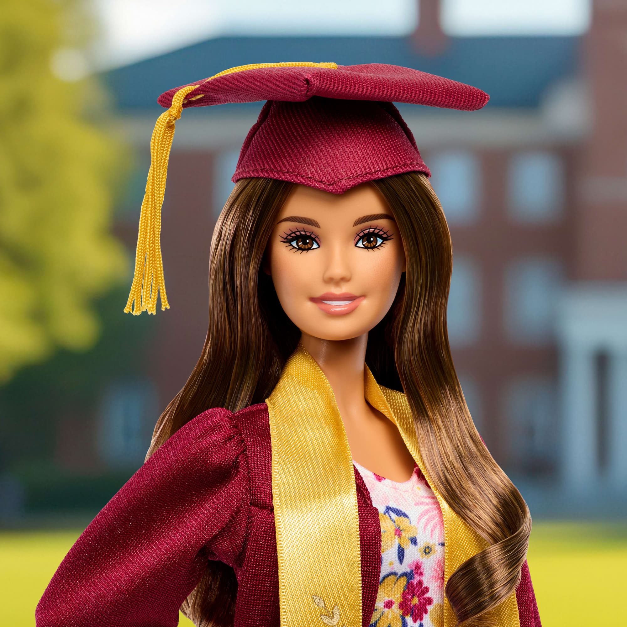 Barbie Signature Graduation Wishes Doll - Image 4