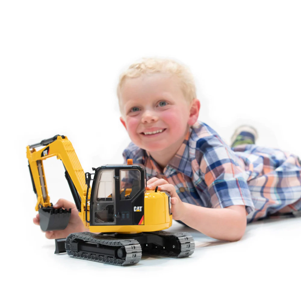 CAT Mini Excavator - Image 2