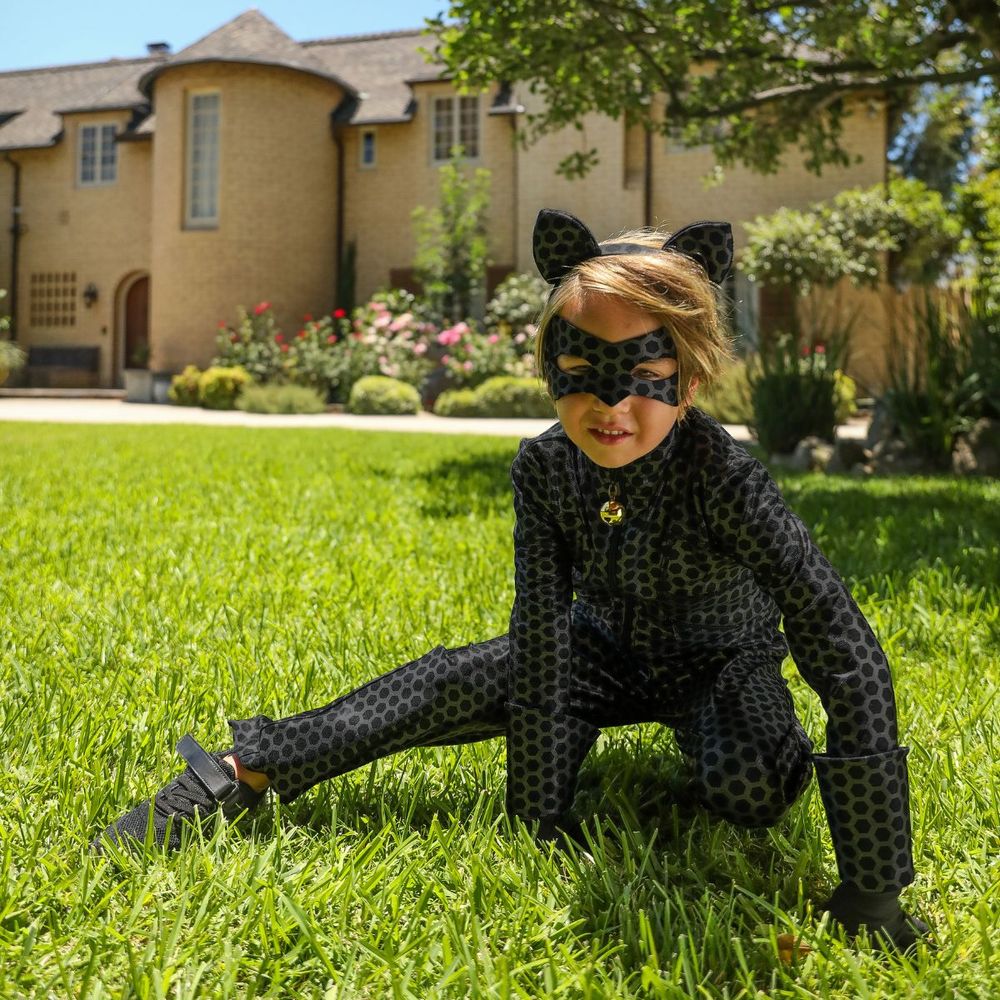 Cat Noir Child Dress Up - Size 7/8 Years - Image 2