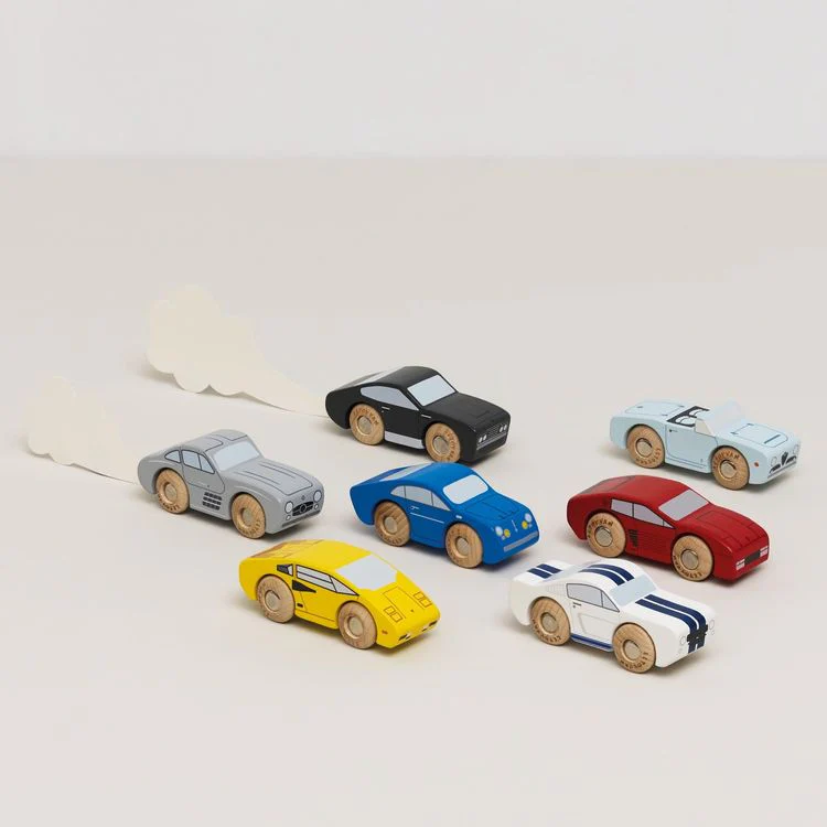 Classic Wooden Sports Cars - 7 Pieces - Image 3