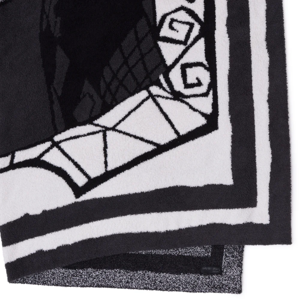 CozyChic Disney Jack and Sally Throw - Image 3