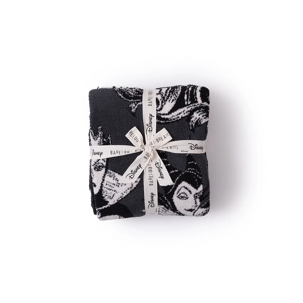 CozyChic Disney Villains Throw - Image 5