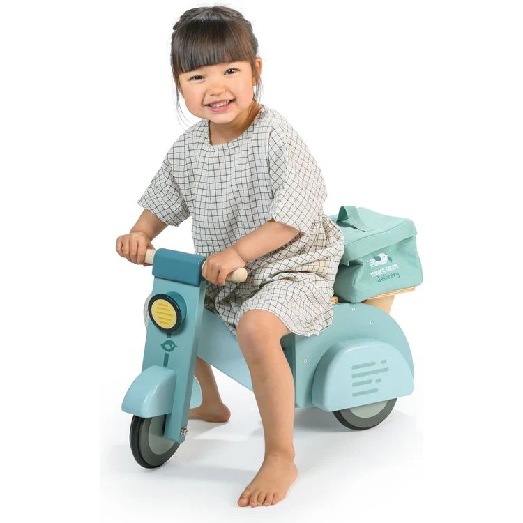 Delivery Scooter - Image 2