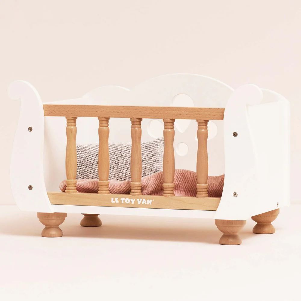 Dolls Wooden Cot - Image 5