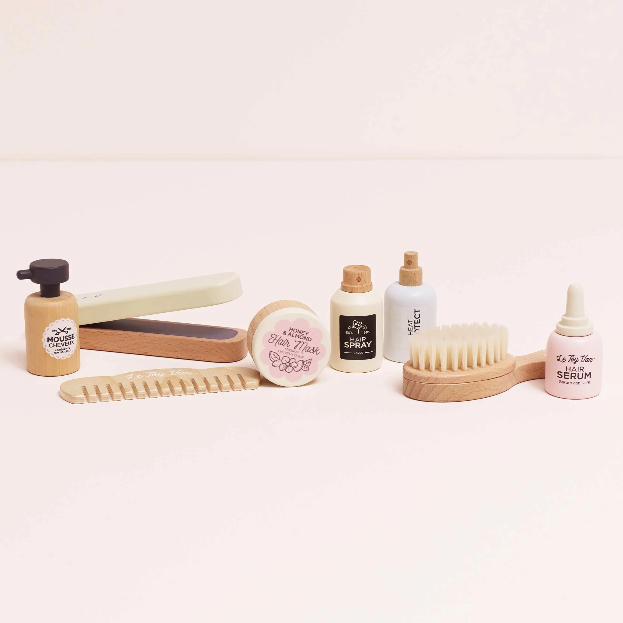 Wooden Hair Straighteners & Accessory Pretend Play Set - Image 5