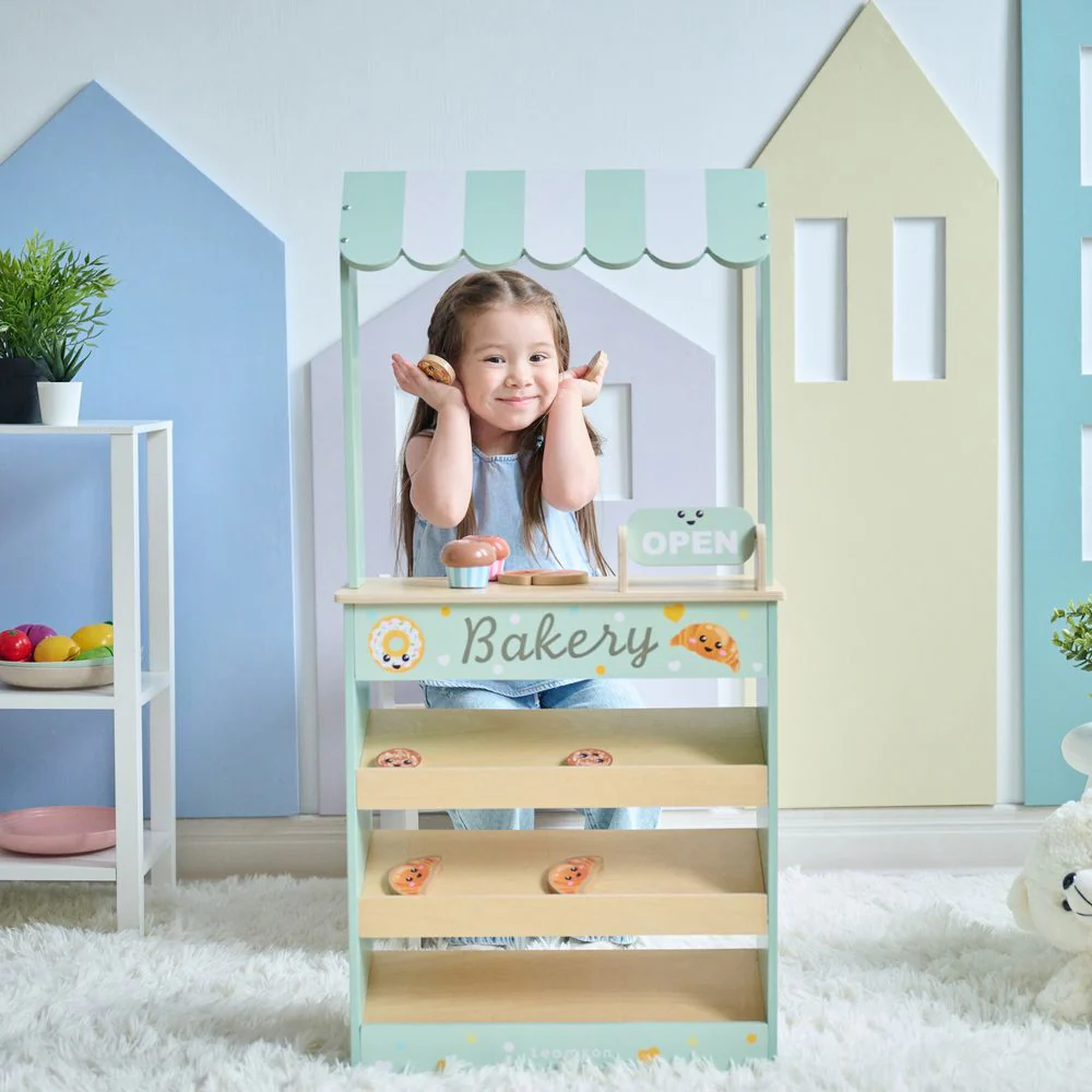 Jolly Pals Wooden Bakery Stand with 12 Pastry Pieces - Image 2