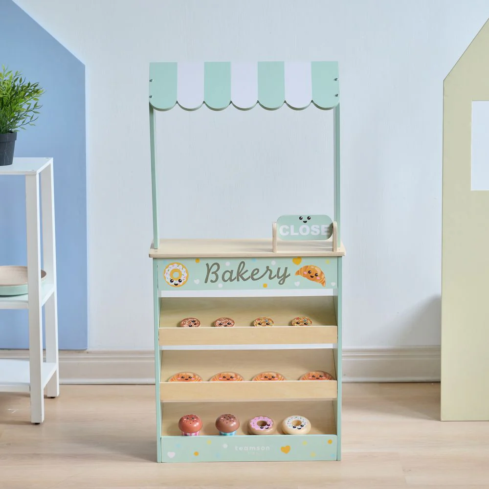 Jolly Pals Wooden Bakery Stand with 12 Pastry Pieces - Image 3