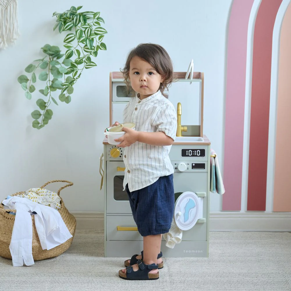 Little Chef Lake Tahoe Wooden Play Kitchen Washer & Mini Garden - Pink - Image 10