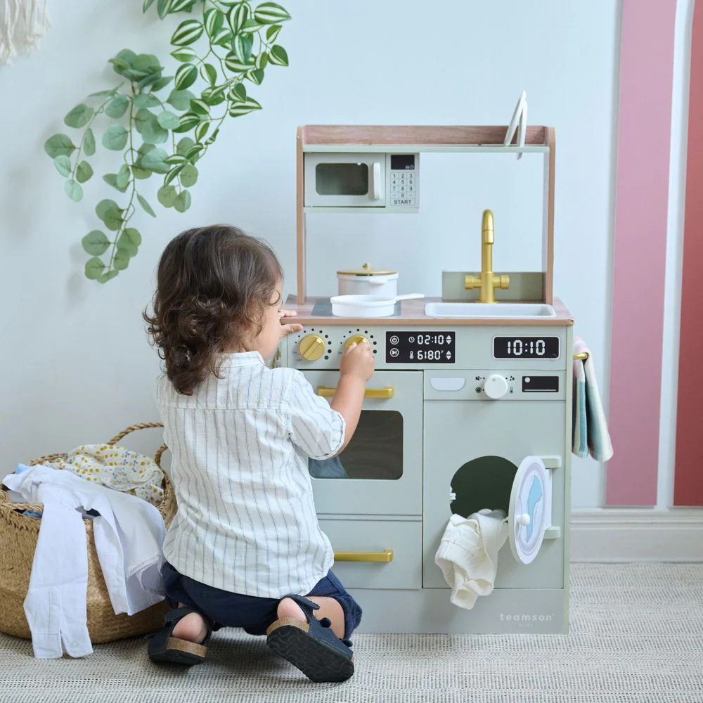 Little Chef Lake Tahoe Wooden Play Kitchen Washer & Mini Garden - Pink - Image 2