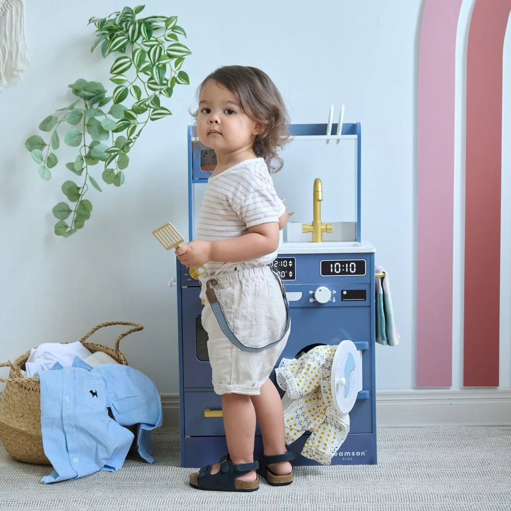 Little Chef Lake Tahoe Wooden Play Kitchen Washer & Mini Garden - Blue - Image 2