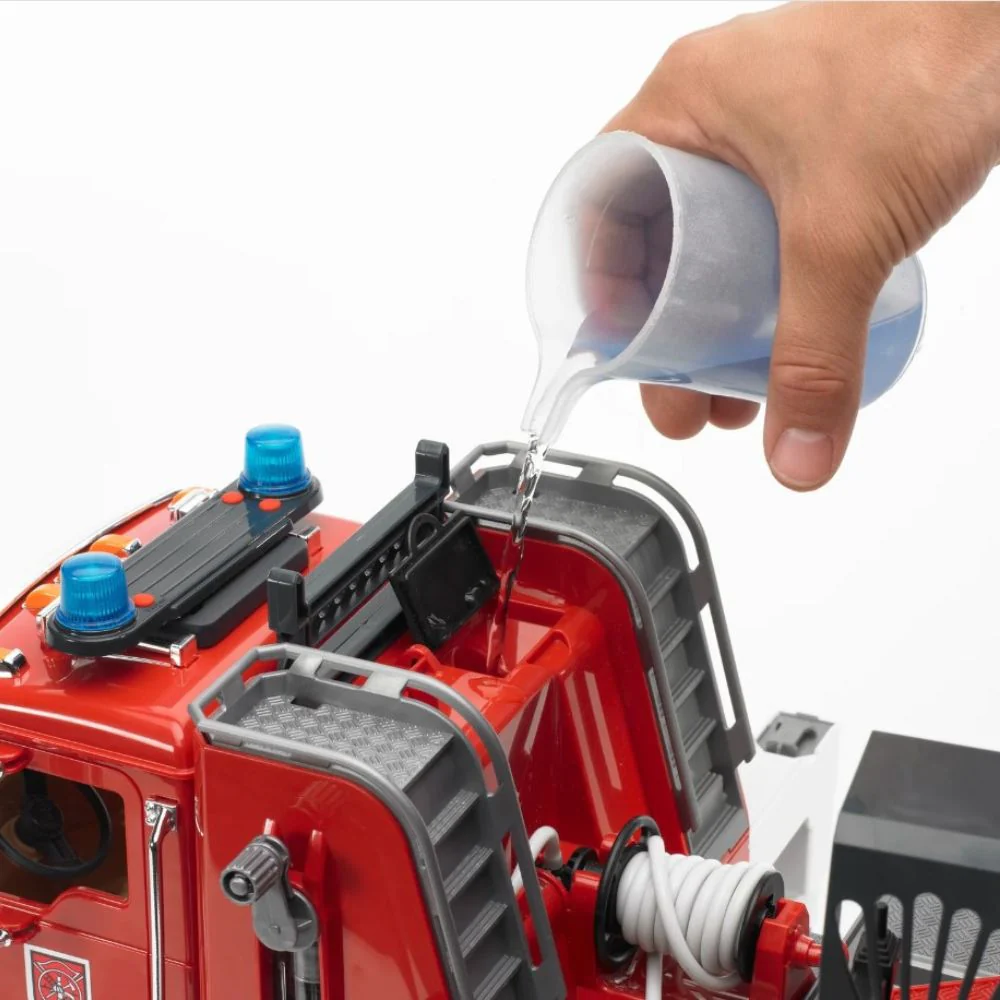 MACK Granite Fire Engine with Water Pump and Light & Sound - Image 3