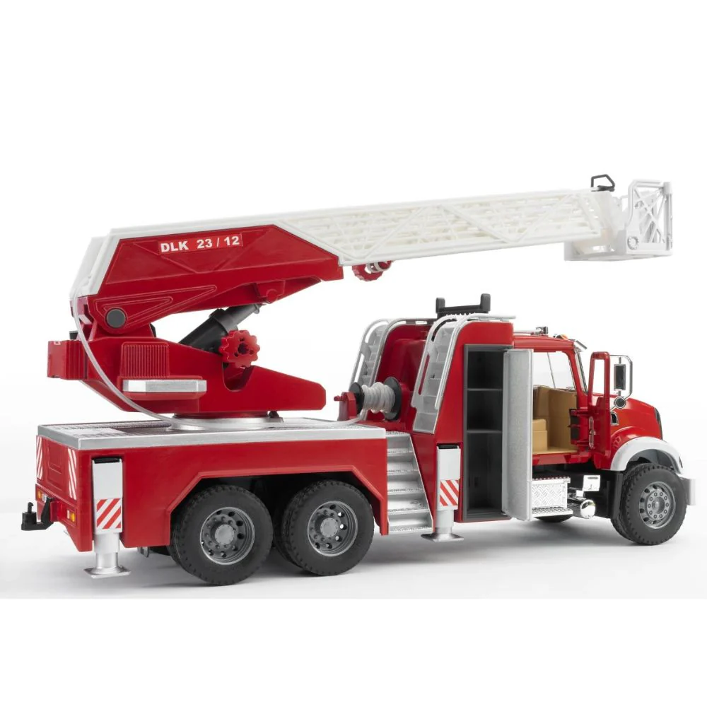 MACK Granite Fire Engine with Water Pump and Light & Sound - Image 6