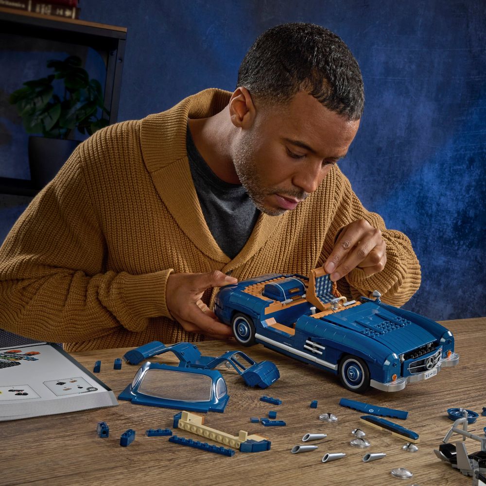 Mattel Brick Shop Hot Wheels Mercedes-Benz 300 SL - Image 2