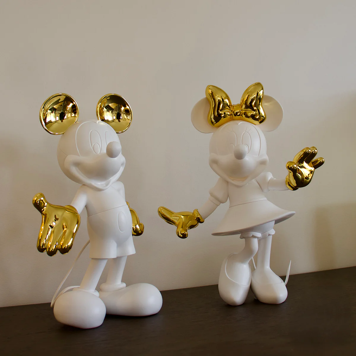 Mickey Mouse Figure White & Gold - 23.6" - Image 2
