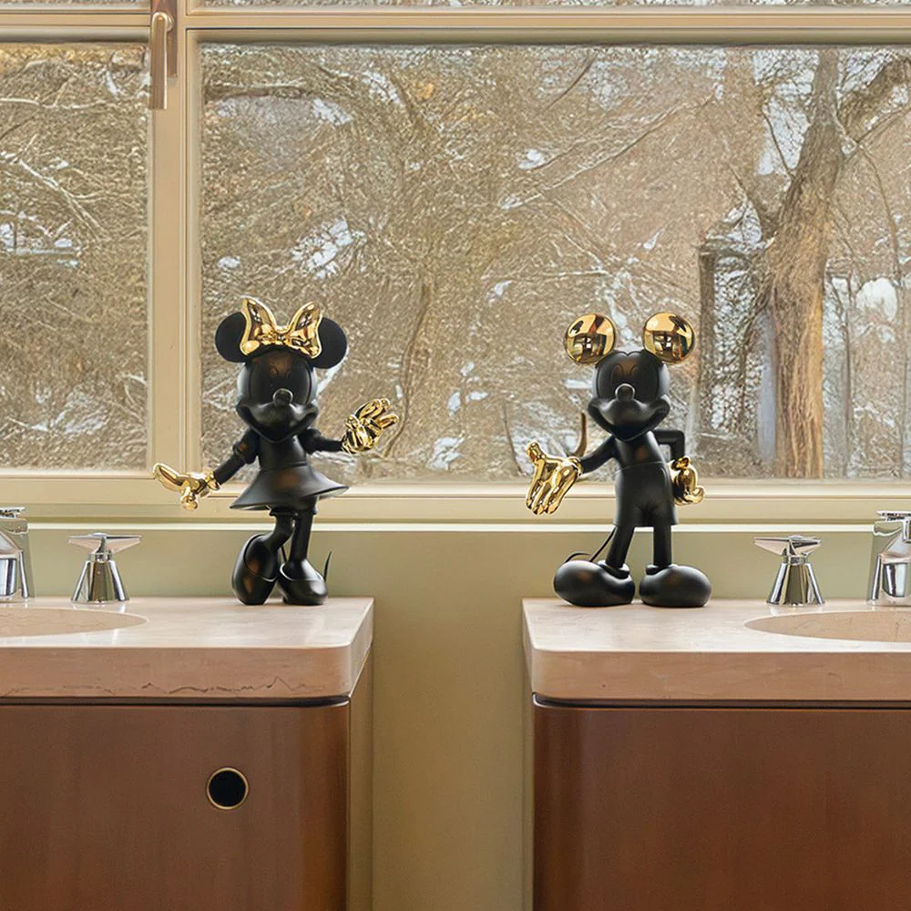 Mickey Mouse Welcome 12" Studio Figurine - Black & Gold - Image 2