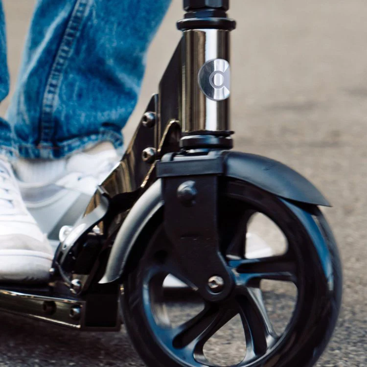 Micro Classic Scooter - Black Neochrome - Image 4
