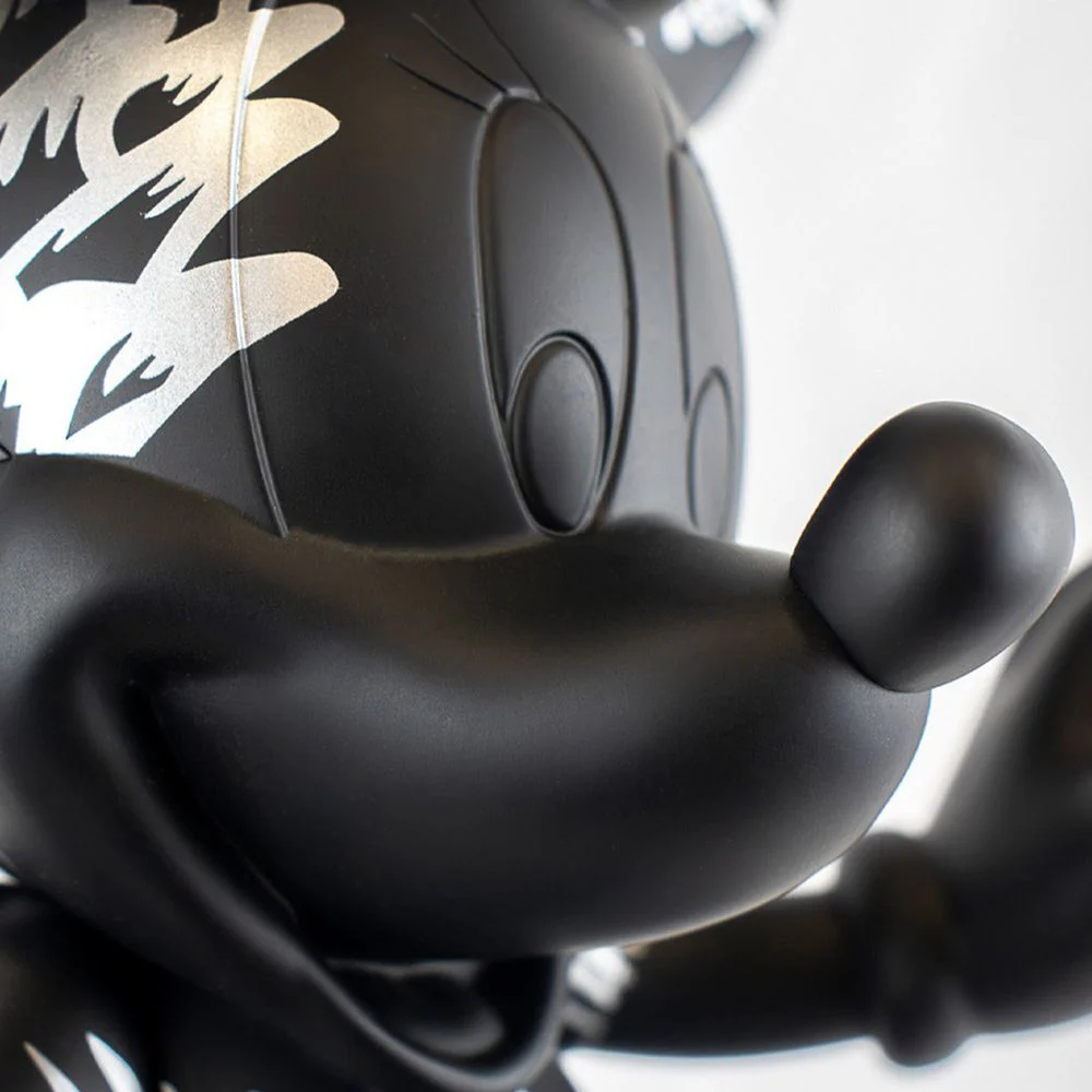 Minnie Mouse 12" Star Style Martyn Lawrence Bullard Figurine - Black & Silver - Image 8