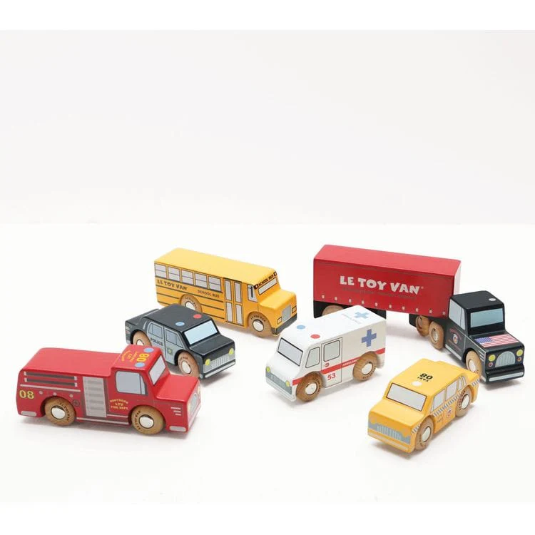 New York  Wood Toy Car Set - 7 Piece - Image 5