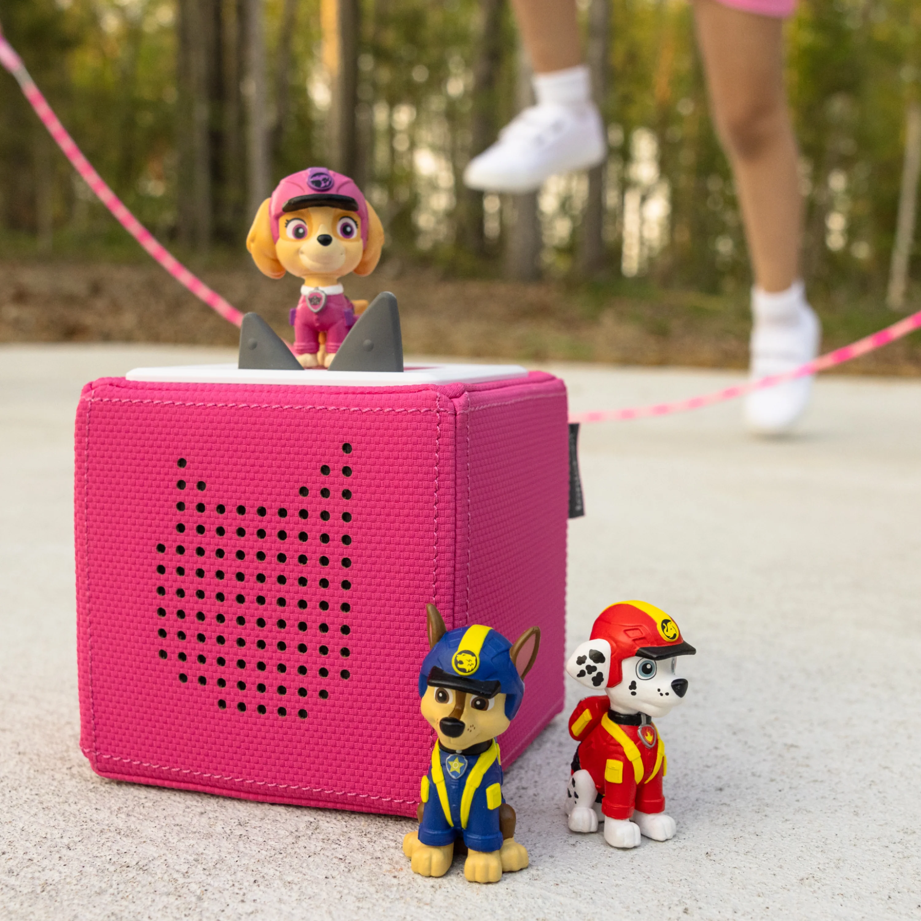 PAW Patrol Jungle Pups: Skye Tonie - Image 2