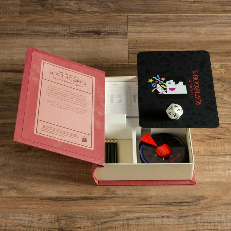 Scattergories Vintage Bookshelf Edition - Image 4