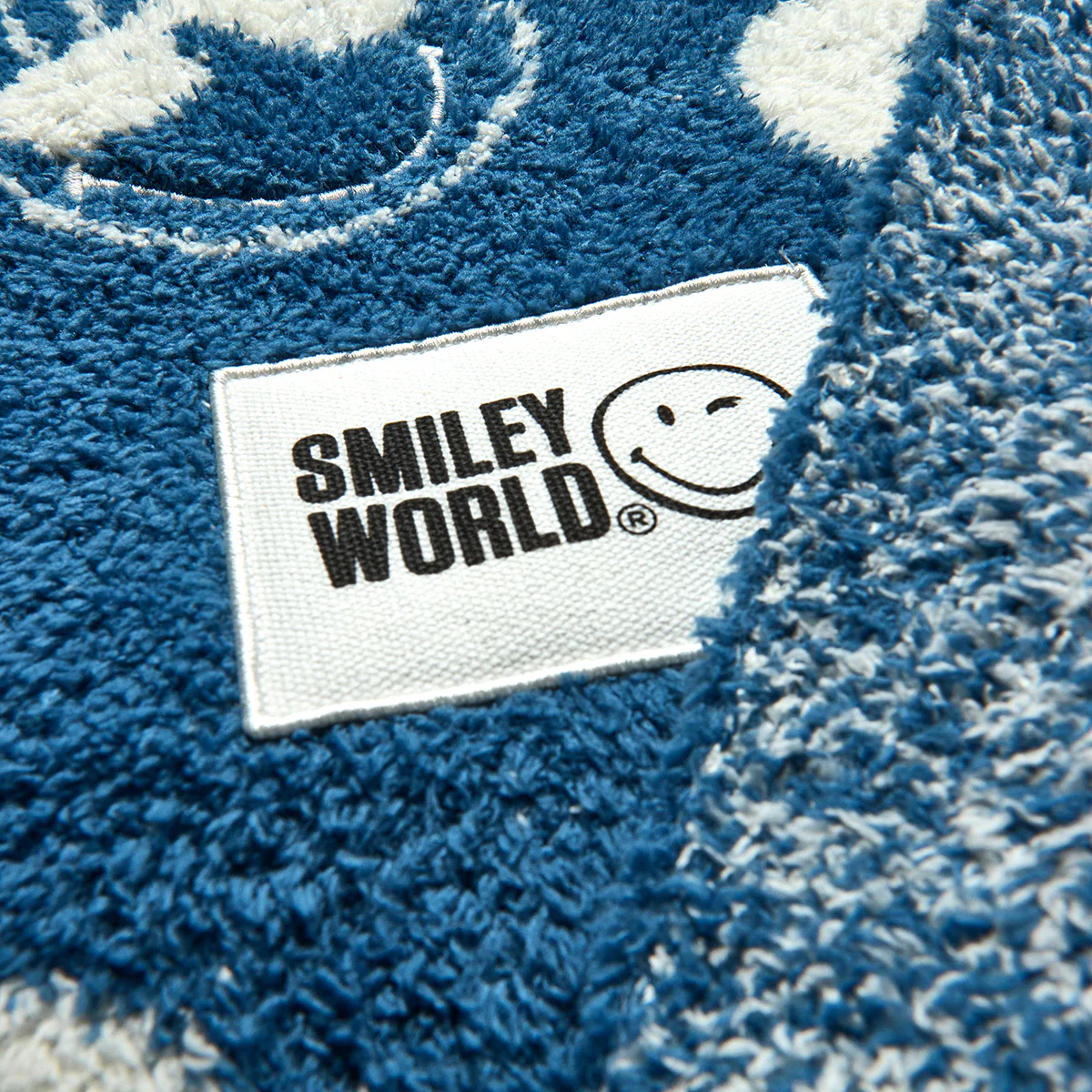 SmileyWorld Surf Stroller Blanket - Image 2