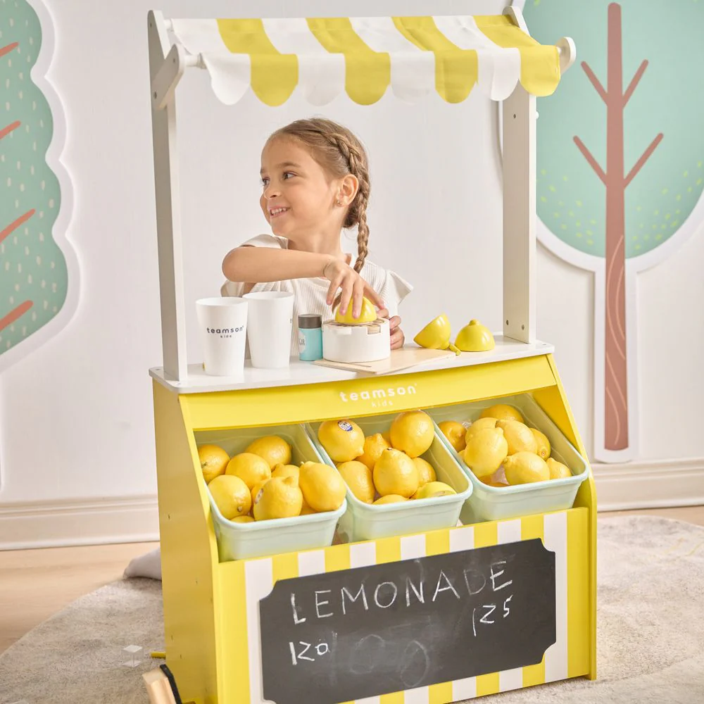 Sunny Citrus Lemonade Stand Playset with Interactive Accessories - Image 6