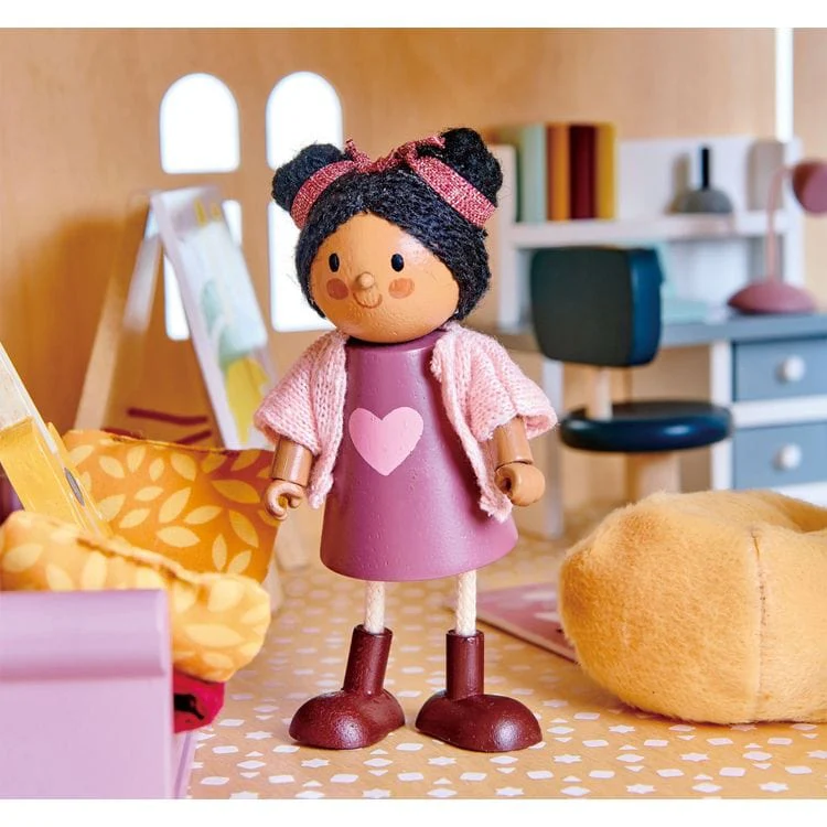 The Forrester Family Wooden Dolls - Image 2