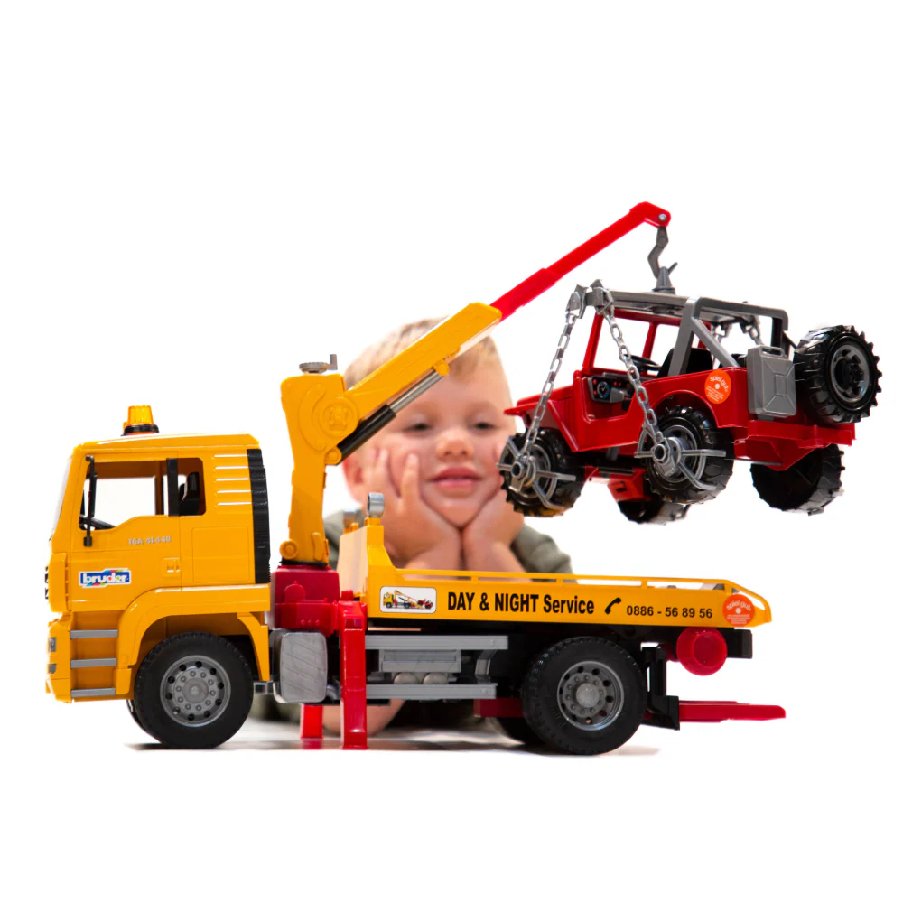MAN TGA Breakdown Truck with Cross Country Vehicle - Image 2
