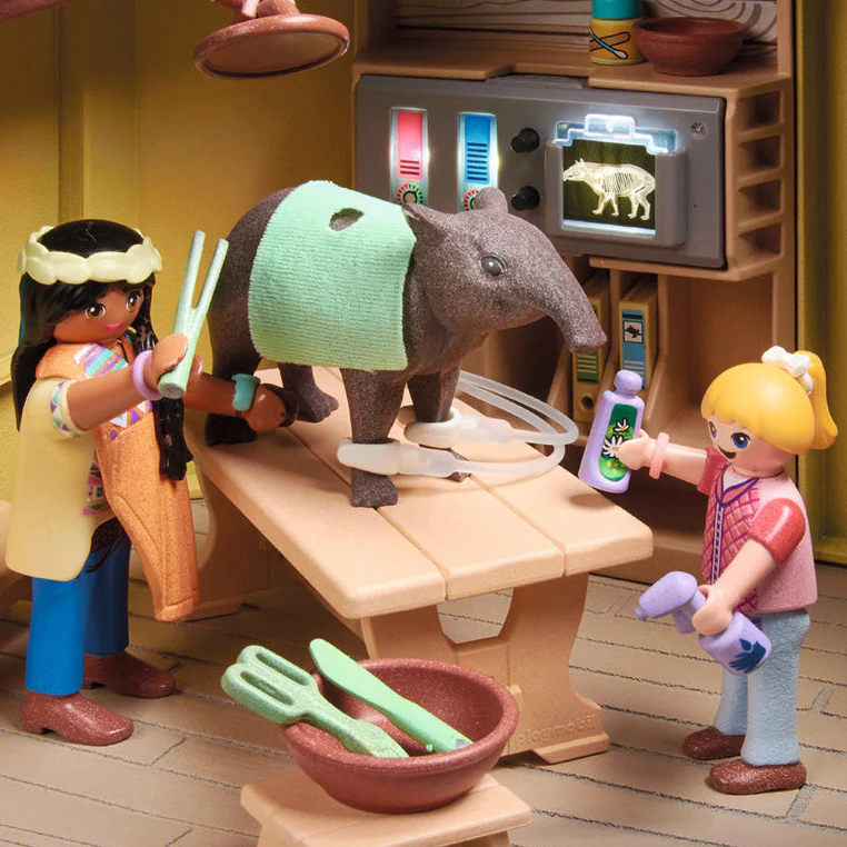 Wiltopia Animal Care Station Playset - Image 3