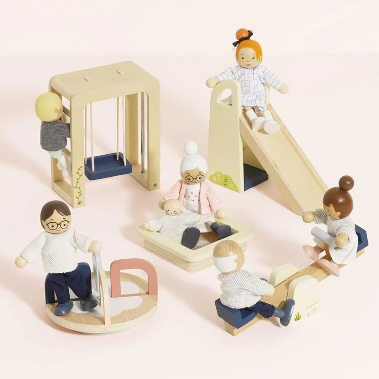 5-Piece Wooden Dollhouse Outdoor Play Set - Image 2