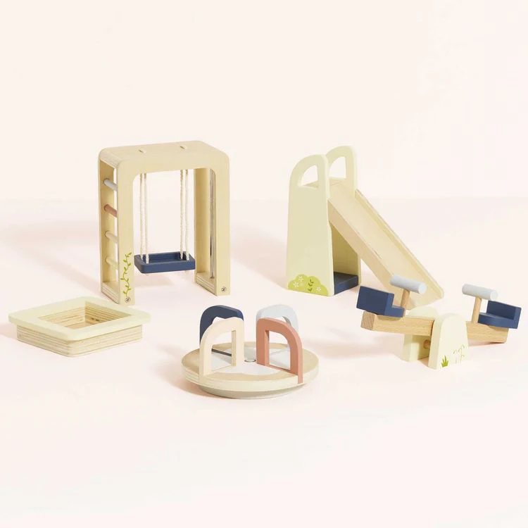 5-Piece Wooden Dollhouse Outdoor Play Set - Image 3
