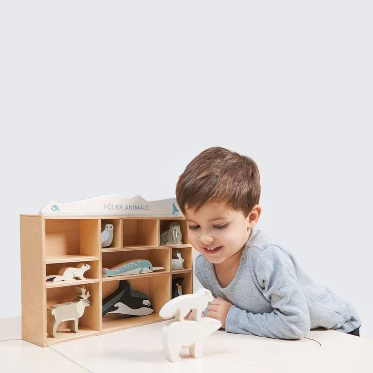 Wooden Polar Animals Set - Image 5