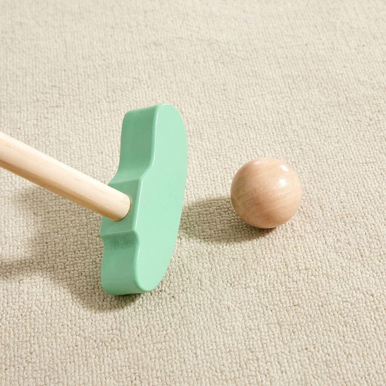 Wooden Putt Putt Golf Set - Image 4